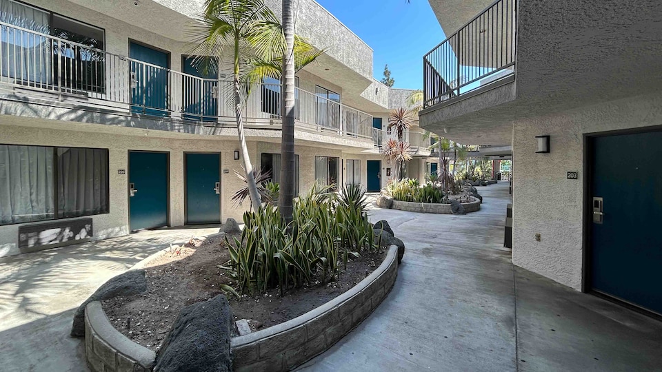 Studio 6 Suites Gardena, CA, Gardena, Gardena