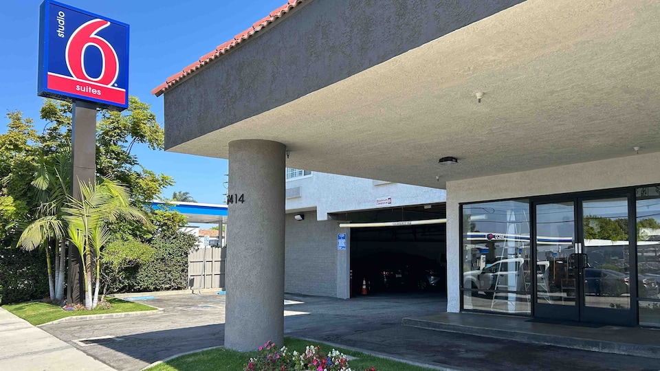 Studio 6 Suites Gardena, CA, Gardena, Gardena