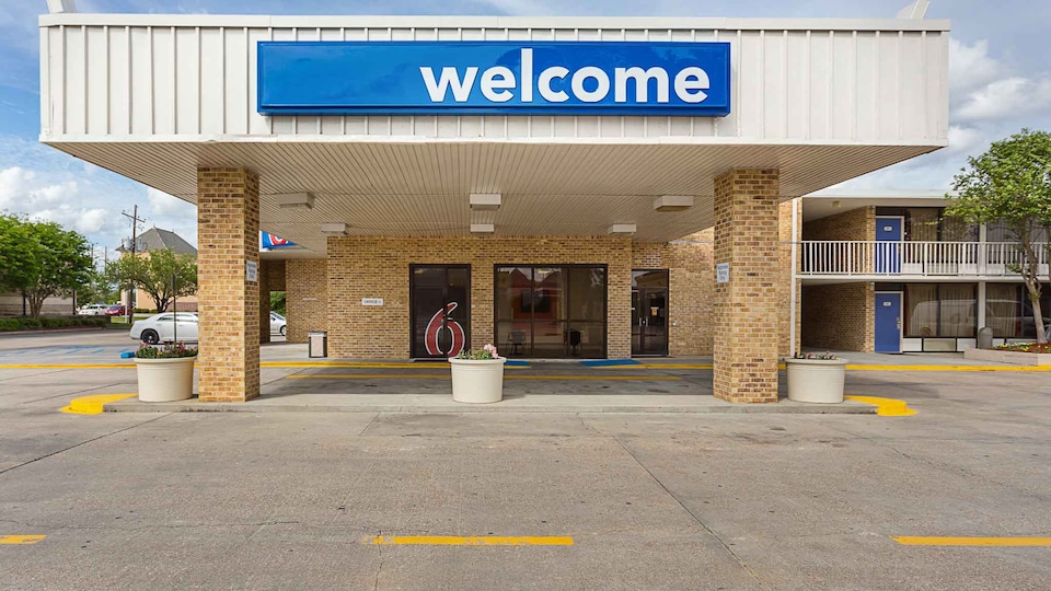 Motel 6 Baton Rouge, LA - Southeast, Baton Rouge, Baton Rouge
