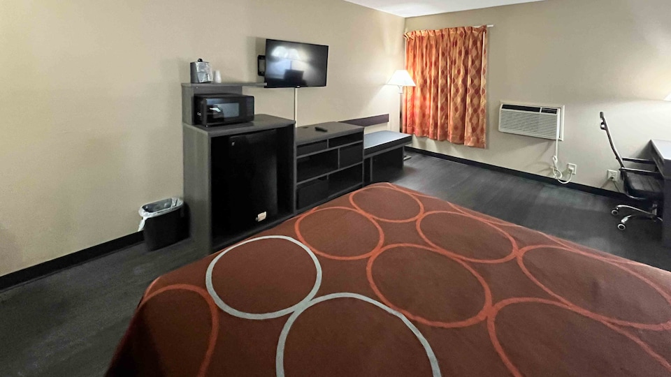Motel 6 Litchfield, IL, Litchfield, Litchfield
