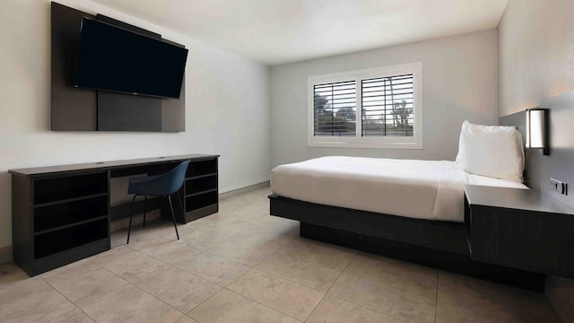 1 King Bed | Non-Smoking, Micfridge