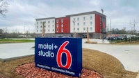 Motel 6 Gonzales, LA - Baton Rouge / Geismar / Prairieville I-10