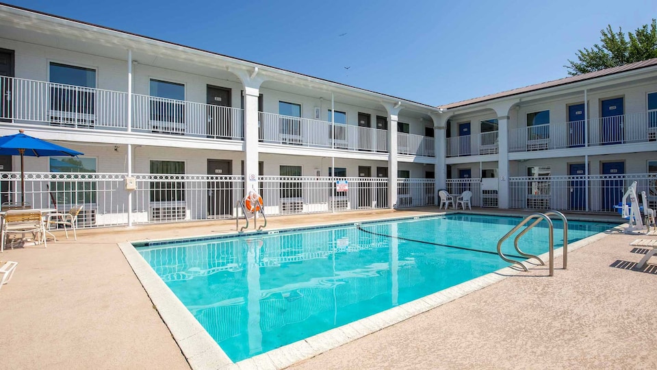 Studio 6 Bryan, TX - University Area, BRYAN, BRYAN