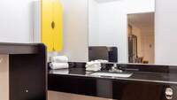 Studio 6 Bryan, TX - University Area
