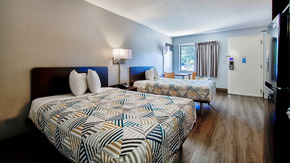 Studio 6 Birmingham, AL - Medical Center, C35216, Birmingham City AL