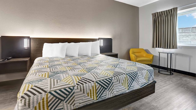 1 King Bed | Non-Smoking, Kitchen