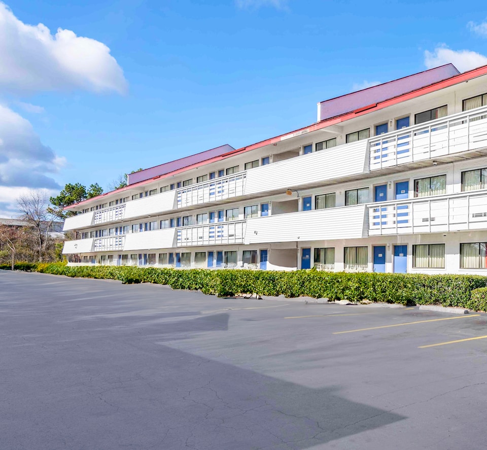 Motel 6 Birmingham, AL, C35209, Birmingham City AL