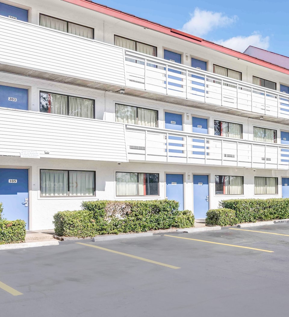 Motel 6 Birmingham, AL, C35209, Birmingham City AL