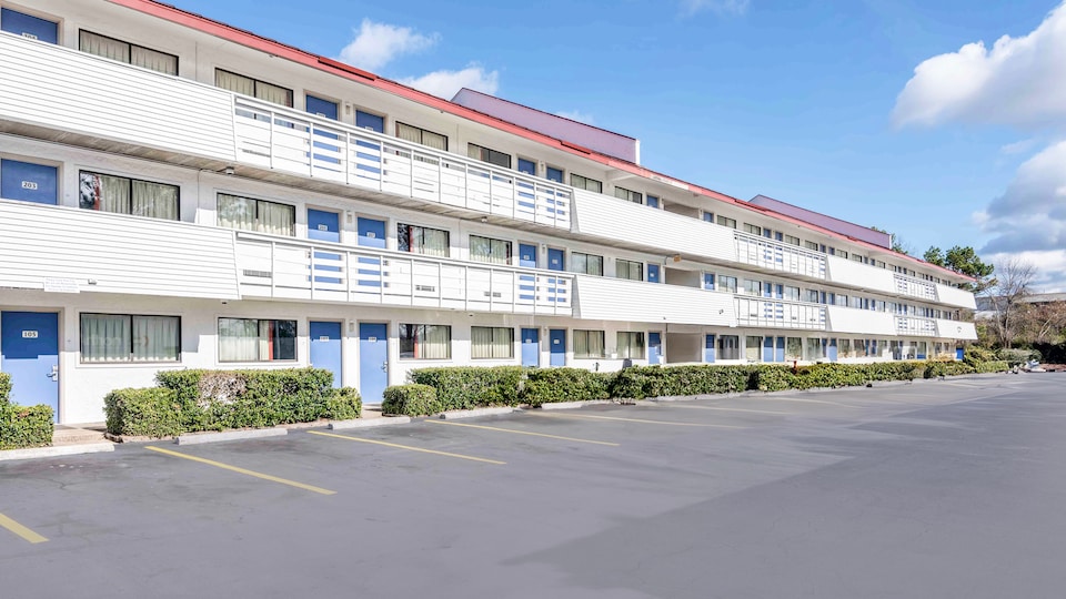 Motel 6 Birmingham, AL, C35209, Birmingham City AL