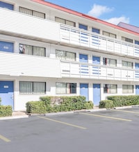 Motel 6 Birmingham, AL