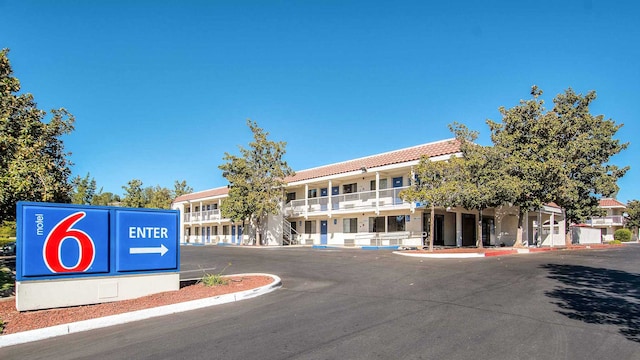 Motel 6 Redding, CA - South