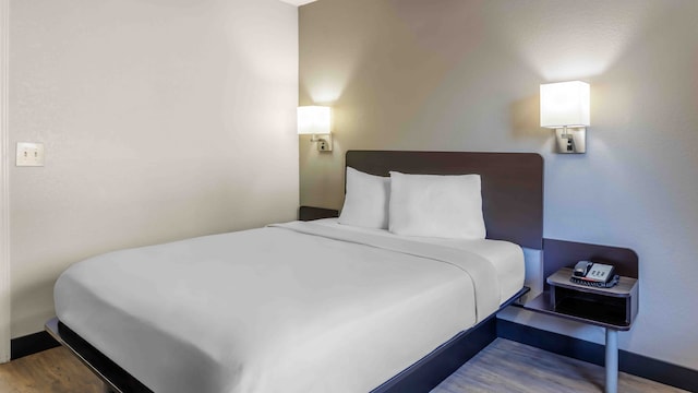 1 Full Bed | ADA/RI Shower/Hearing Impaired