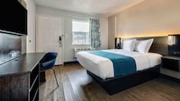 Motel 6 Anaheim, CA - Fullerton East
