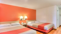 Motel 6 Tigard, OR - Portland South - Lake Oswego
