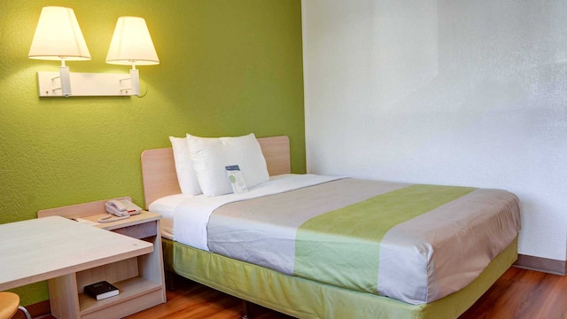 1 Full Bed | ADA/RI Shower/Micfridge