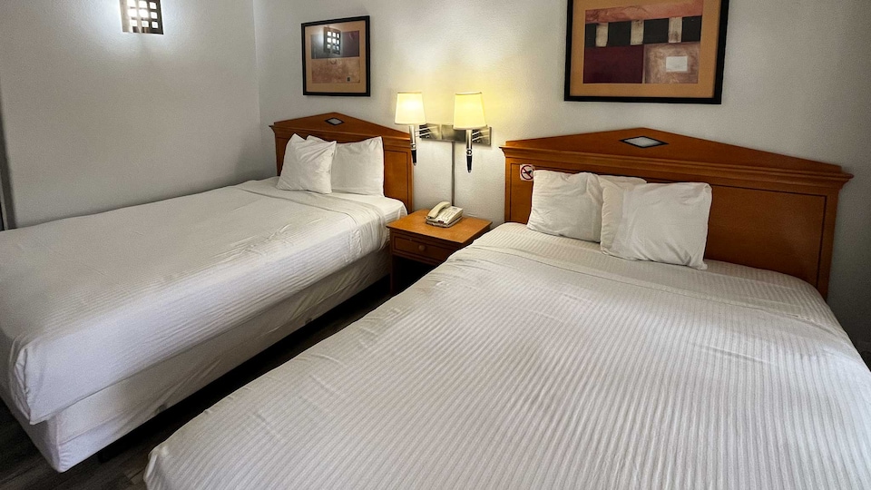 Motel 6 San Francisco, CA – Lombard Street, C94123-2, San Francisco CA