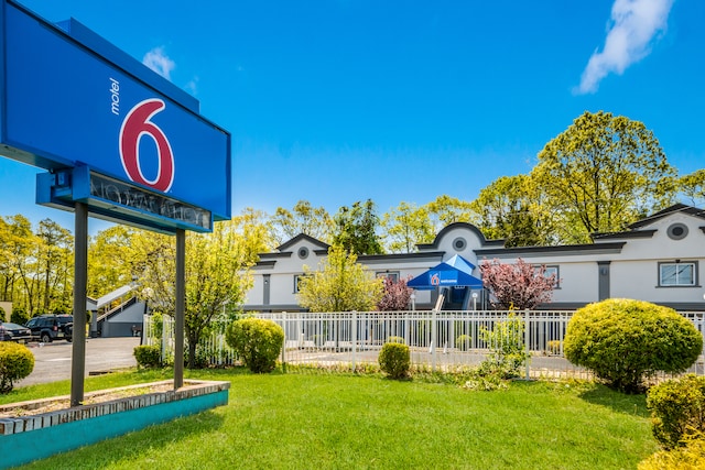 Motel 6 San Francisco, CA – Lombard Street, C94123-2, San Francisco CA