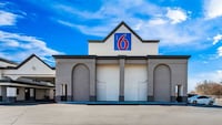 Motel 6 Lester, PA - Philadelphia Airport
