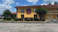 Studio 6 Huntsville, AL University Drive