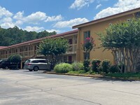 Studio 6 Huntsville, AL University Drive