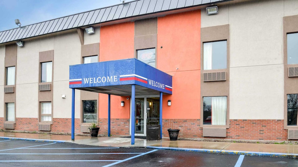 Motel 6 Toledo, OH, Toledo_e4c22077, Toledo