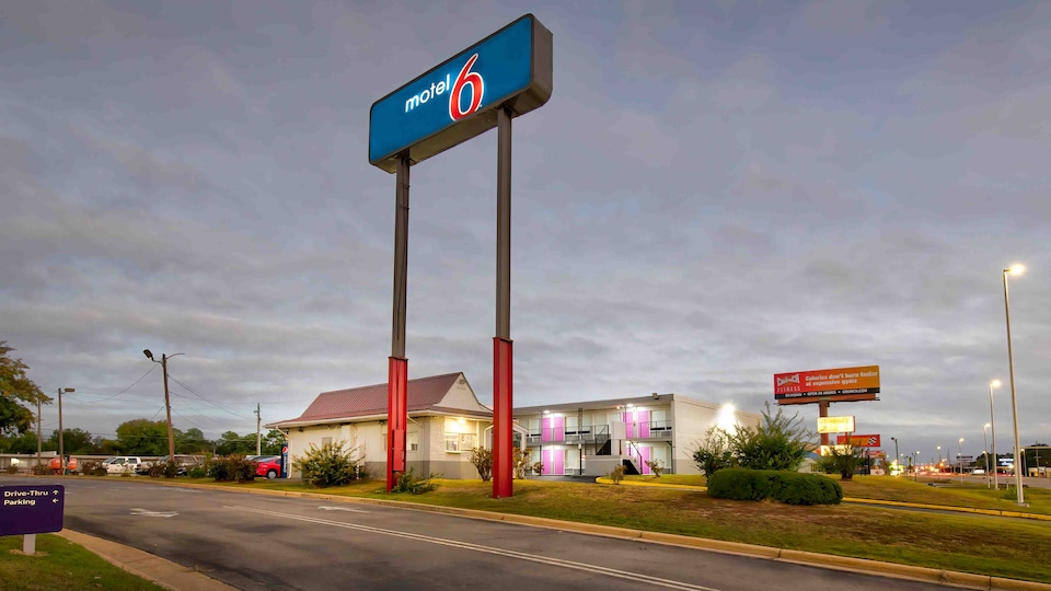 Motel 6 Tuscaloosa, AL – University, Tuscaloosa, Tuscaloosa