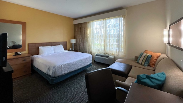 1 King Bed | Mob Acc RI Shwr Ste Nsmk Ktchn