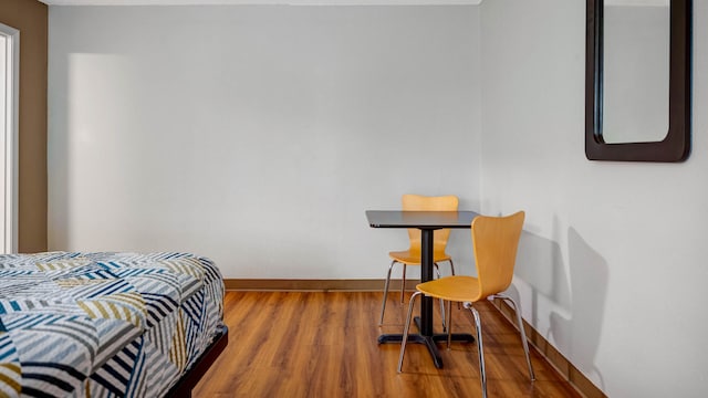 1 CAMA QUEEN | FUMADORES, MICROONDAS