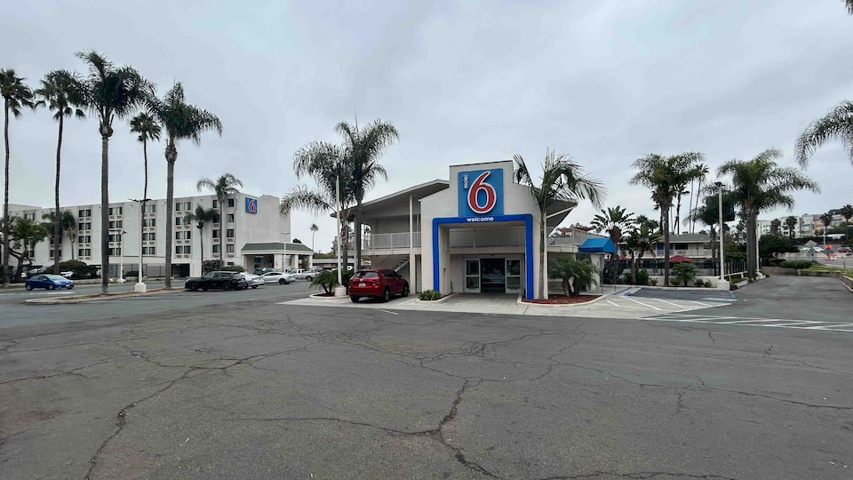 Studio 6 San Diego, CA – Hotel Circle – Mission Valley, C92108, San Diego CA