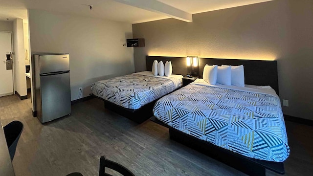 2 Queen Beds | Non-Smoking, Kitchen