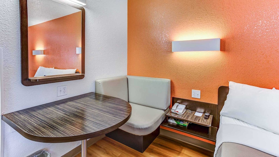 Motel 6 Portland, OR - Tigard West, Tigard, Tigard