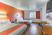 Motel 6 Portland, OR - Tigard West