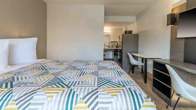 1 Full Bed | Non-Smoking, Kitchen