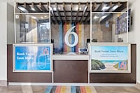 Motel 6 Simi Valley, CA