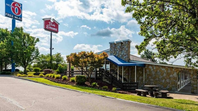 Motel 6 Mansfield, OH