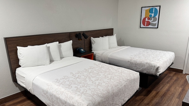 2 Full Beds | Non-Smoking, Micfridge