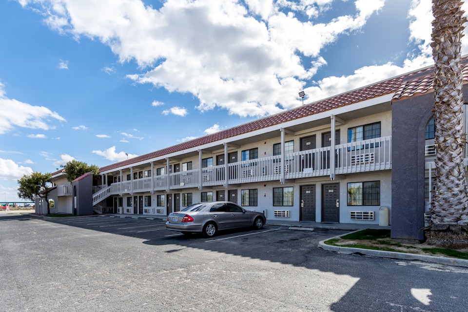 Studio 6 Buttonwillow, CA, BUTTONWILLOW, BUTTONWILLOW