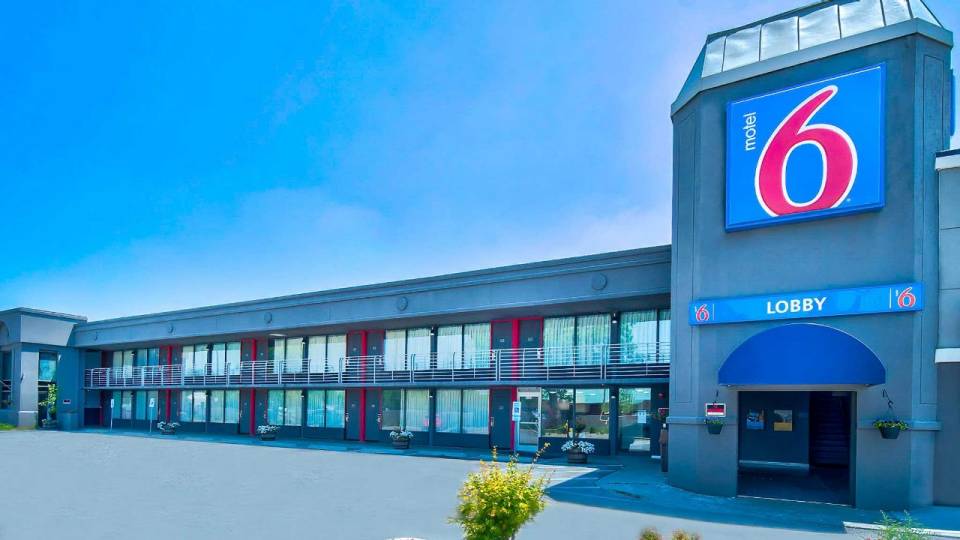 Motel 6 Louisville, KY - Airport - Fair Expo, Motel 6 Louisville, Book