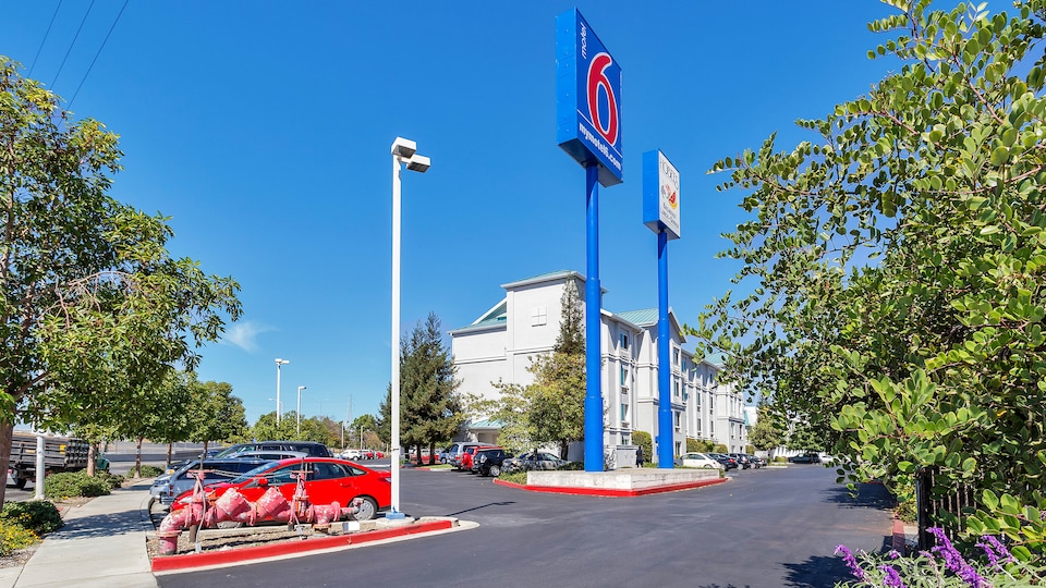 Studio 6 Belmont, CA  San Francisco - Redwood, Belmont, Belmont