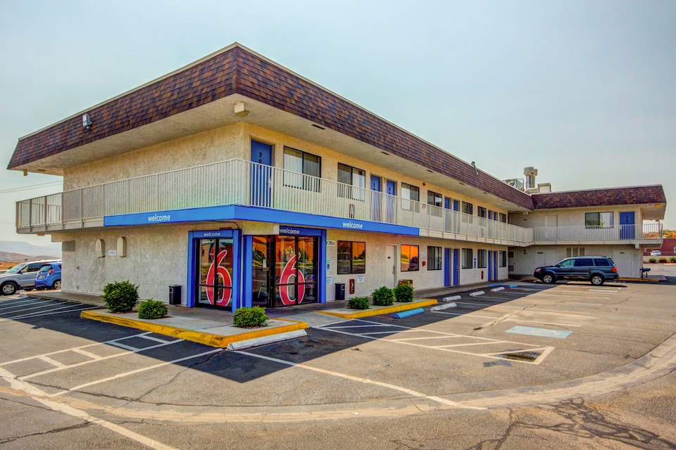 Motel 6 Saint George, UT - University/Historic Downtown, C84770, St George UT