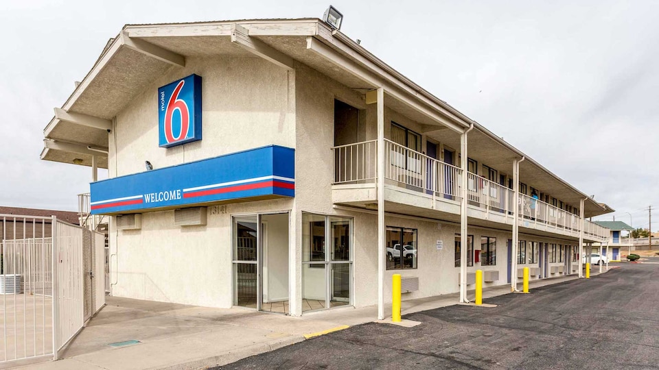 Motel 6 Albuquerque, NM - Northeast, C87123, Albuquerque NM