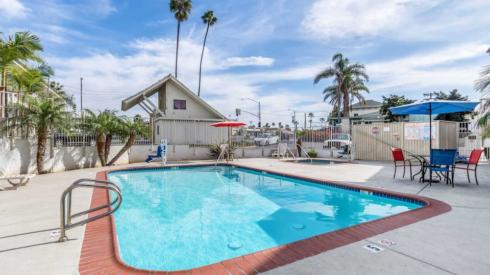 Motel 6 Oceanside, CA – Marina, Oceanside, Oceanside