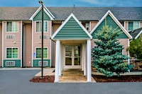 Motel 6 Idaho Falls, ID - Snake River