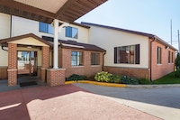 Motel 6 Waterloo, IA - Crossroads Mall - Cedar Falls