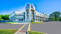 Motel 6 Virginia Beach, VA