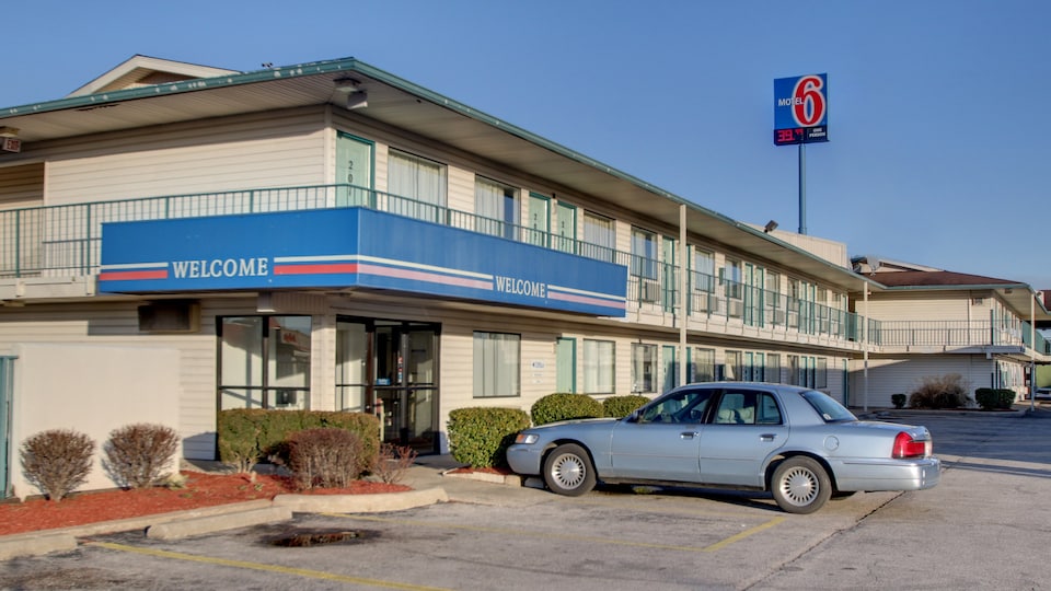 Motel 6 Owensboro, KY, C42301, Owensboro KY
