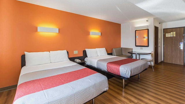 2 Full Beds | Non-Smoking