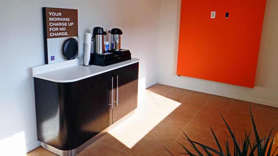 Motel 6 Baltimore, MD, C21113, Baltimore MD