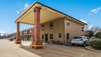 Motel 6 Dallas, TX
