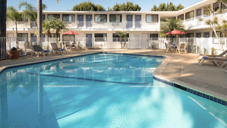 Motel 6 Goleta, CA - Santa Barbara, Goleta, Goleta